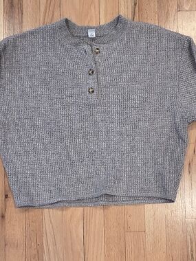 Old Ladies Navy Gray Henley Crew Neck Sweater